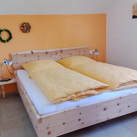 Apartment Haus Sonnentau 1 *